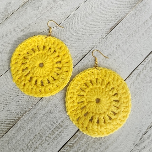 CROCHET Earrings - Picture 3 of 5